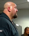 bigshowgreetscrew.mp4