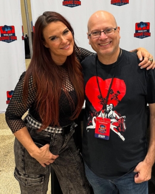 A_few_more_highlights_from__nickelcitycomiccon__trishstratus__lita__bailing__wwe.jpg
