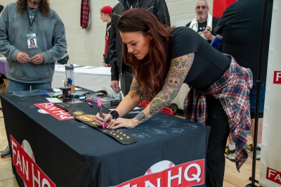 Lita_Amy_Dumas_Fan_HQ_MAW_Grand_Slam_VI_281029-X3.jpg
