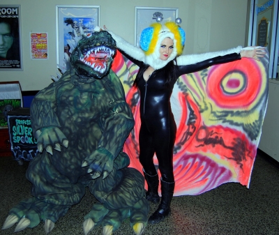 flickrdontopenuntildoomsdayafteradultgodzilla1.jpg