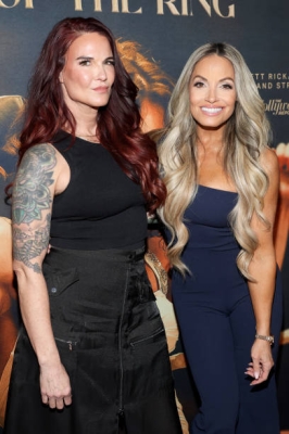 gettyimagesqueenofthering9.jpg