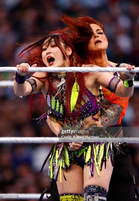 gettyimageswrestlemania39114.jpg