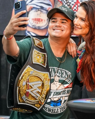 instagramroyallendsmedia5.jpg