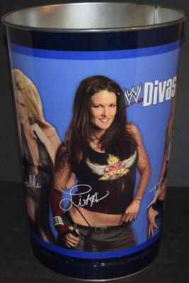 "WWE Divas" Trash Bin 
