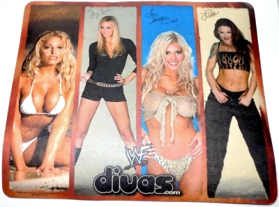 "WWE Divas" Mousepad 
