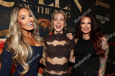 shuttershockqueenofthering6.jpg