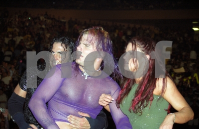 smugmuggeorgetahinoswrestling5.jpg
