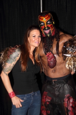 smugmuggetlostphotographywrestlecon1.jpg