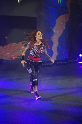 smugmugkimberlasskicksroyalrumble2212.jpg