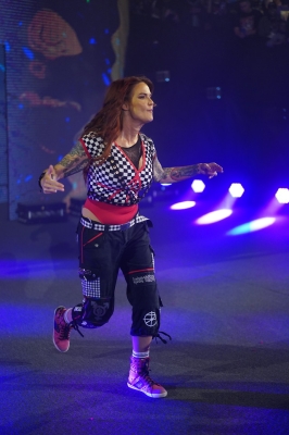 smugmugkimberlasskicksroyalrumble2218.jpg