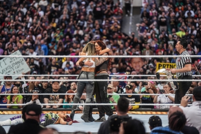 smugmugkimberlasskickswrestlemaia12.jpg