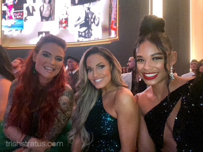 trishstratuswrestlemania38wk7.jpg