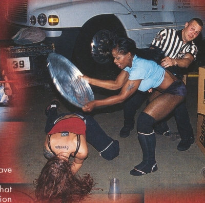 wwfmagapr0187.jpg