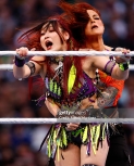 gettyimageswrestlemania39114.jpg