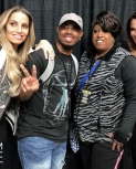 trishstratuslexington1.jpg