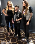 trishstratuswrestlecon182.jpg
