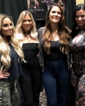 trishstratuswrestlecon186.jpg