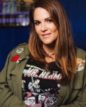 Filename=twitteramydumas73.jpg
Filesize=28KiB
Dimensions=400x400
Date added=May 17, 2017 twitteramydumas73.jpg