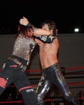 flickrblakearledgeuniversalwrestling4_20_072.jpg